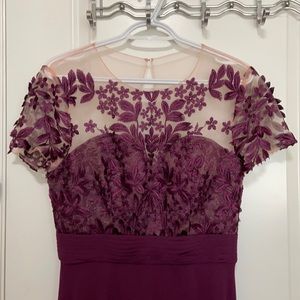 JS COLLECTION FORMAL MAROON LONG DRESS SIZE 8